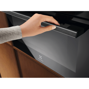 pecnica-s-mikrovalnom-electrolux-lvl8e09z-wifi-44521-01111232.webp