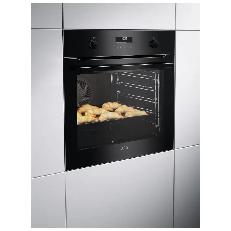 AEG pećnica ugradbena BCE558370B