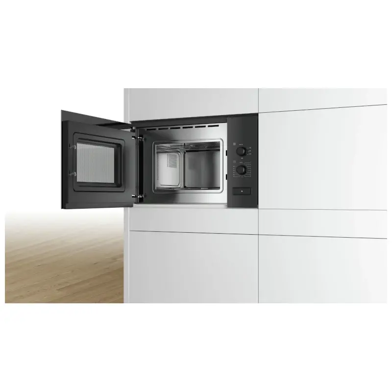 BOSCH mikrovalna pećnica ugradbena BFL520MB0