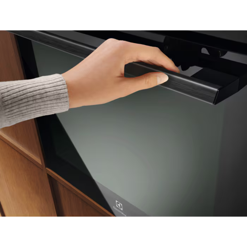 Pećnica Electrolux EOX8P38WH PizzaExpert WiFi